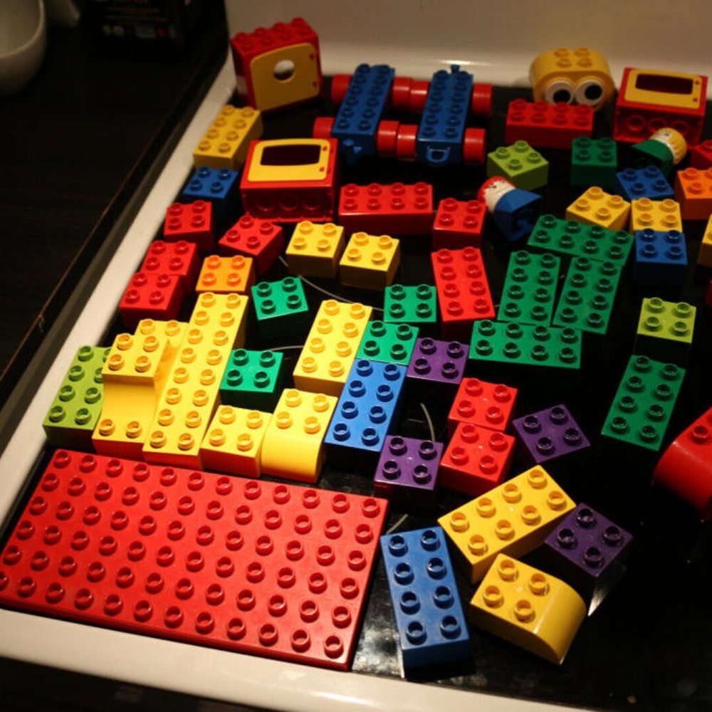 Lego Bright Multi-Color Building Brick Lot - Picture 4 of 9
